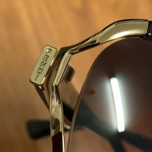 Authentic Fendi Sunglasses - Picture 13 of 13